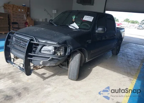 2002 Ford F-150 Lariat/Xlt из США, поврежденный, VIN 1FTRW07L42KA01956